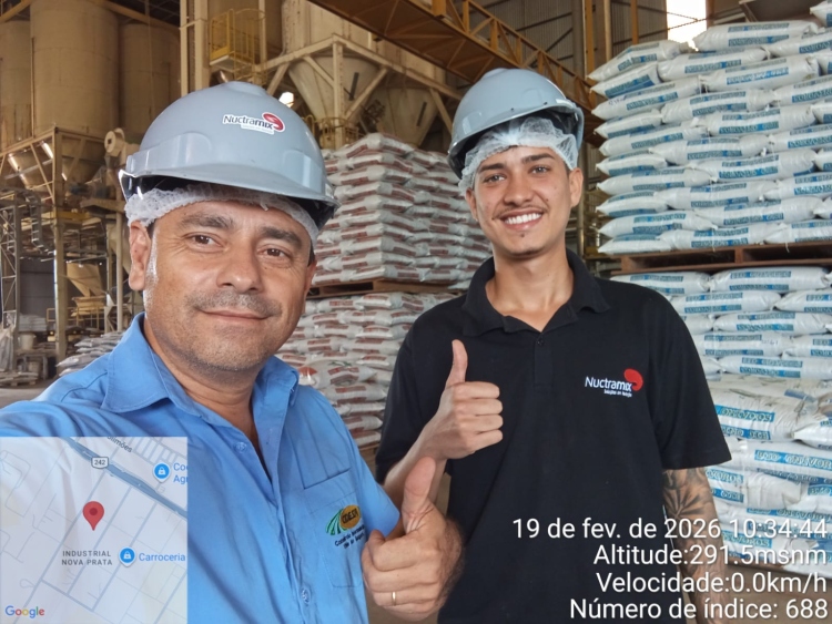 Visita t&eacute;cnica &agrave; f&aacute;brica de ra&ccedil;&atilde;o para peixes em Sorriso.